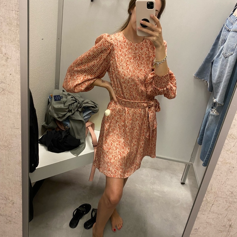 Alice and Olivia mollie floral satin dress - Picture 2 of 15